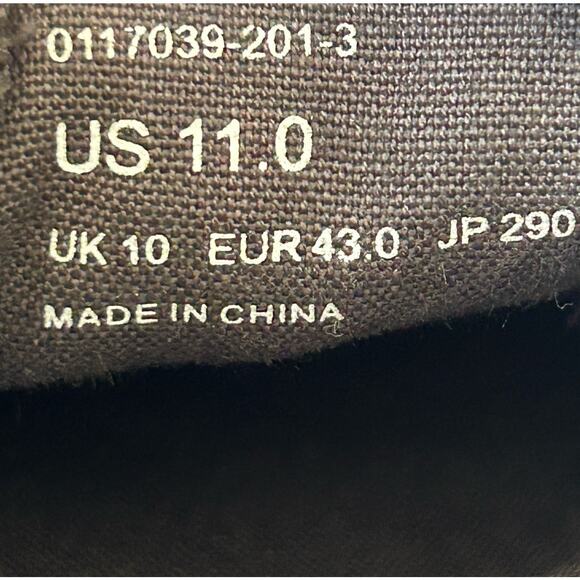 Three Tides Tattoo X Ubiq Slip On Shoes Mens 11 Sakura Fubuki Mutsuo Street RARE - Picture 14 of 14